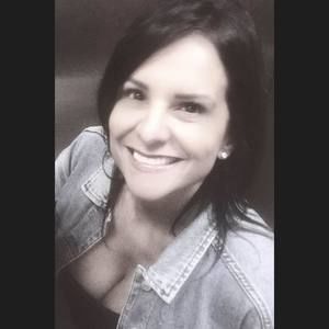 Meet your Posher, Simone